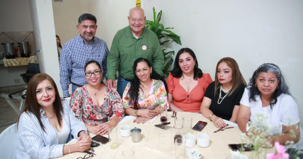 Celebra Gobernador A Madres De Familia En BCS Reitera Compromiso Con